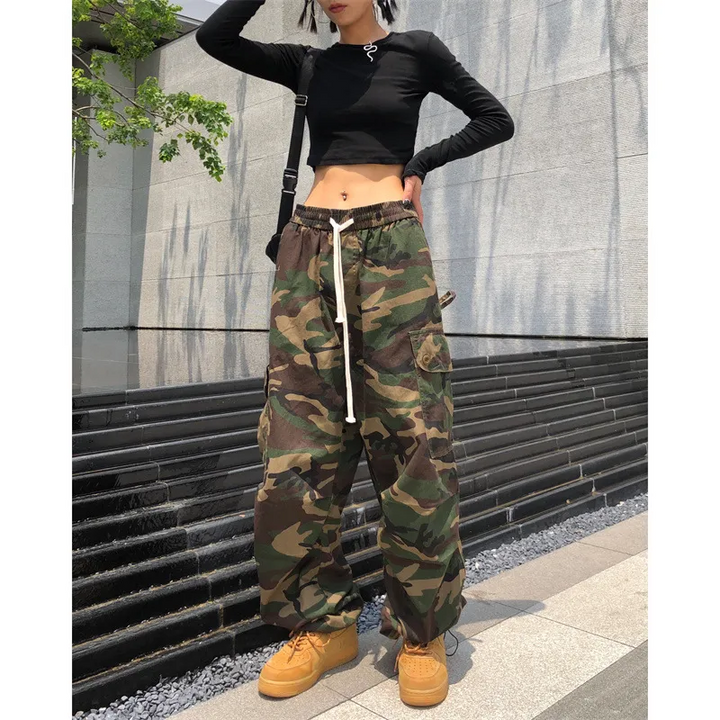 Camo Print Retro Style Multi Pocket Cargo Joggers