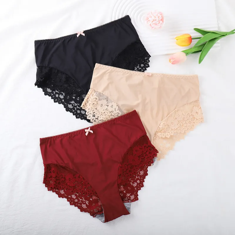 Lace Stitch Breathable Mid-Waist Panty