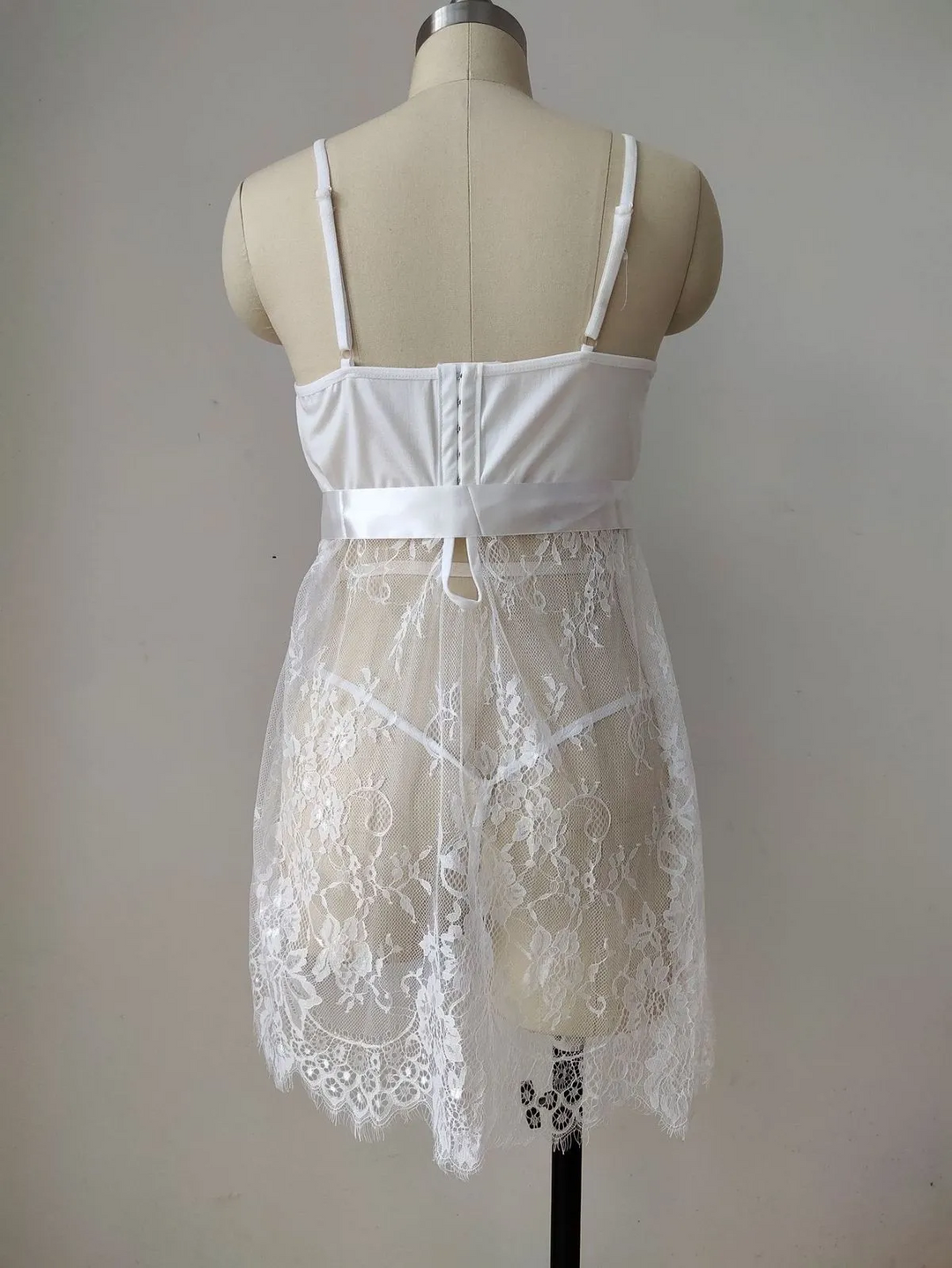 Plus Size Sheer Lace Sling Lingerie