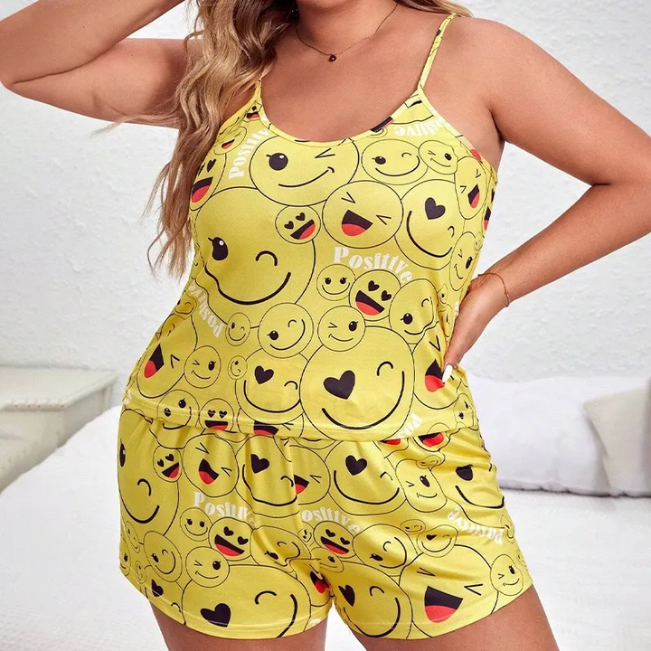 Plus Size Smiley Face Print Pajama Set