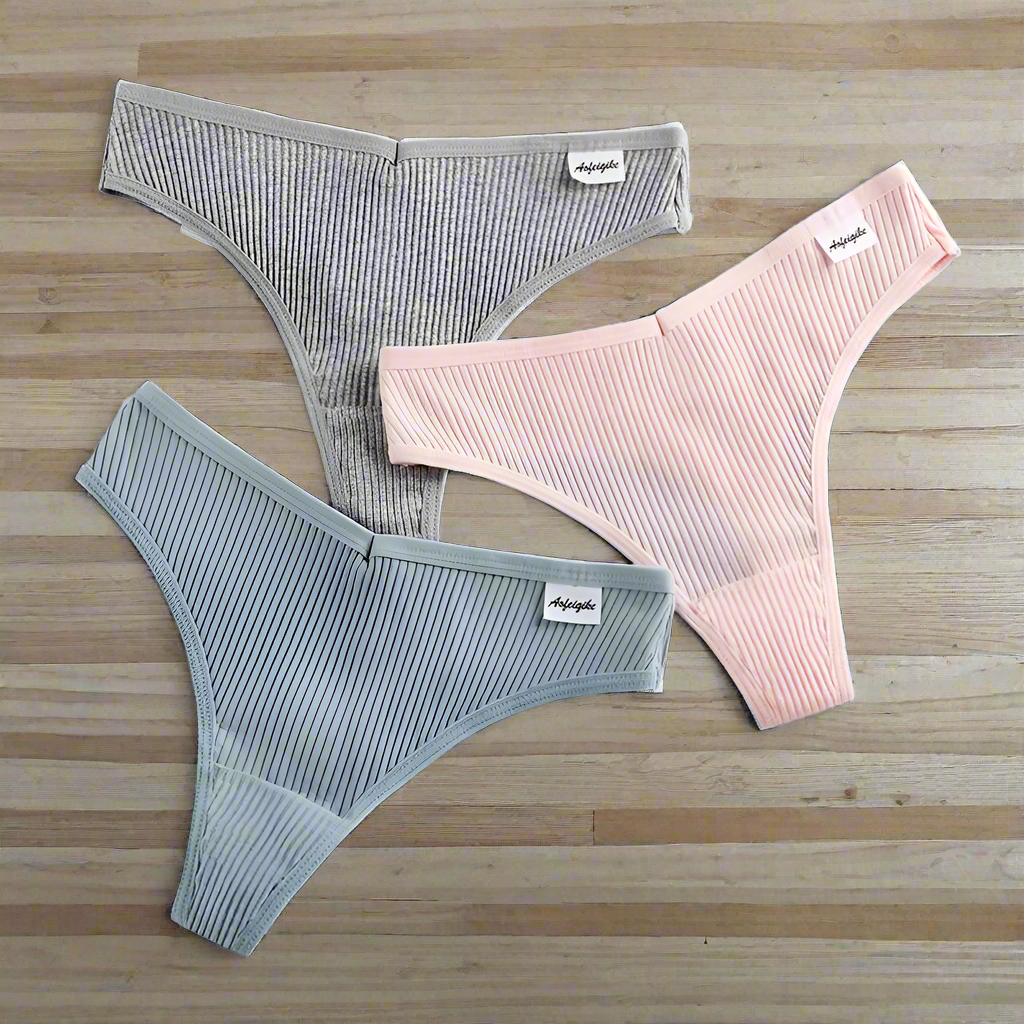 Low-Waist Seamless Ribbed Panty