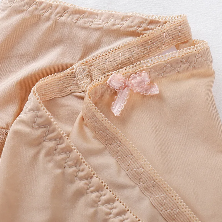 Lace Stitch Breathable Mid-Waist Panty