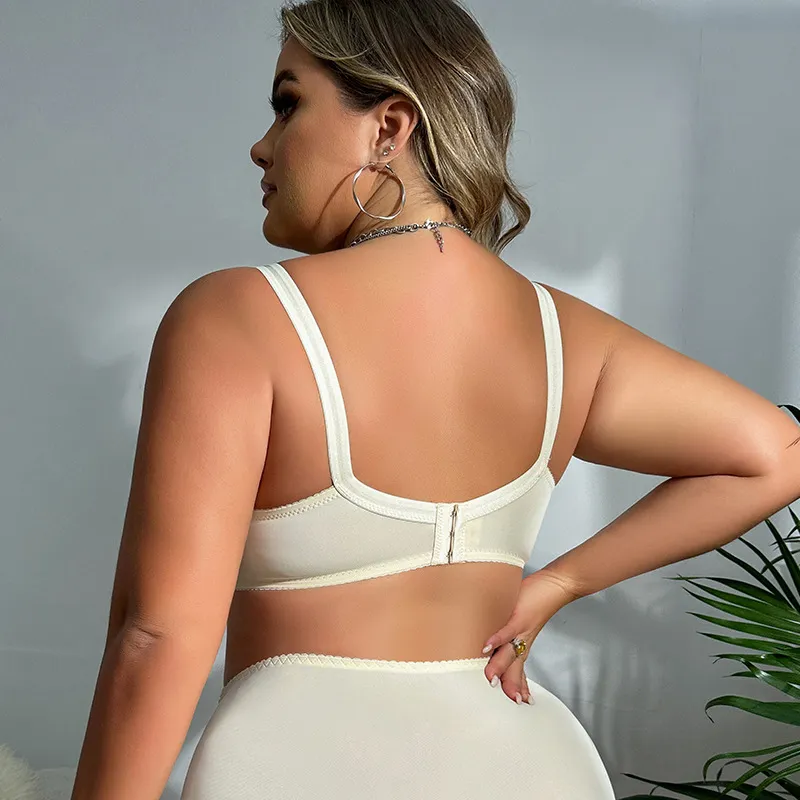 Plus Size Semi-Transparent Lace Bra