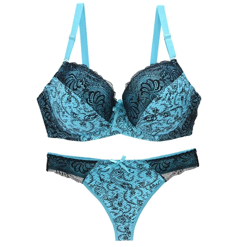 Ardelle Lace Muse Set